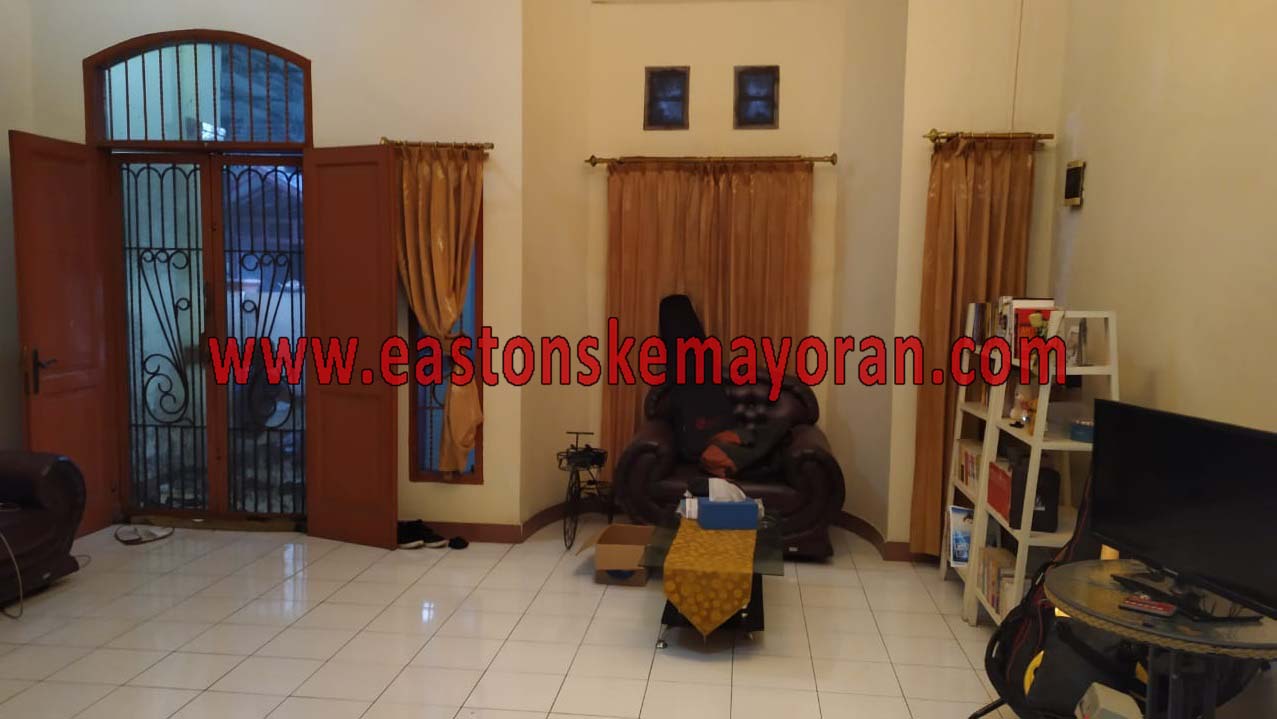 Medan amplas-KY006382