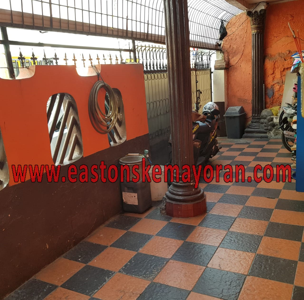 Kemayoran-KY005655