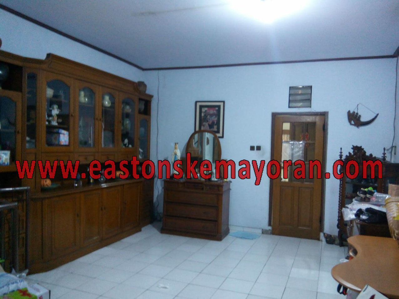 Tambora-KY005547