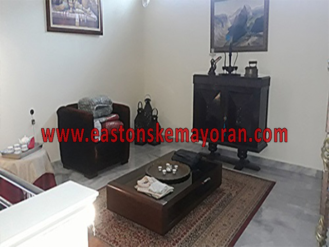Lelang bank, gubeng-KY-011253