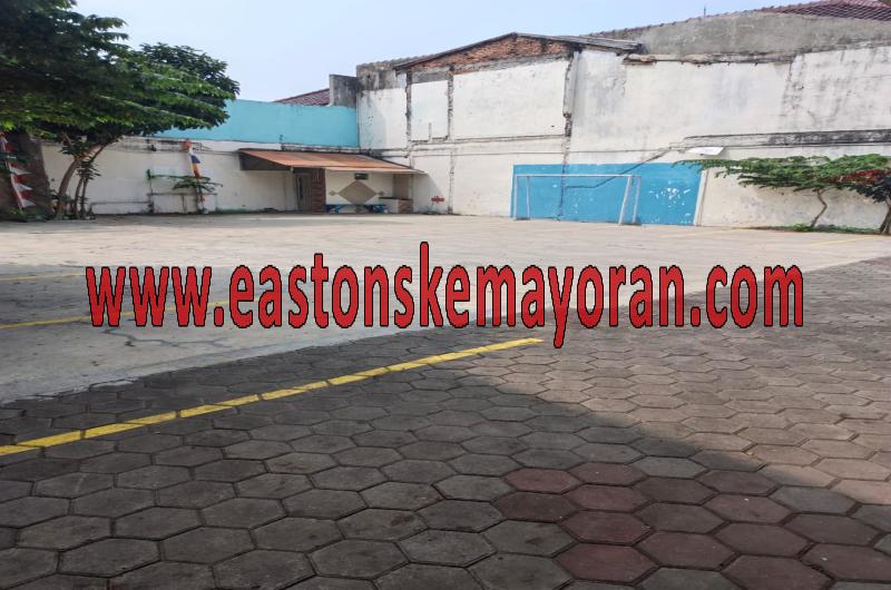 Disewakan Kavling Tebet (Lt.420m2)