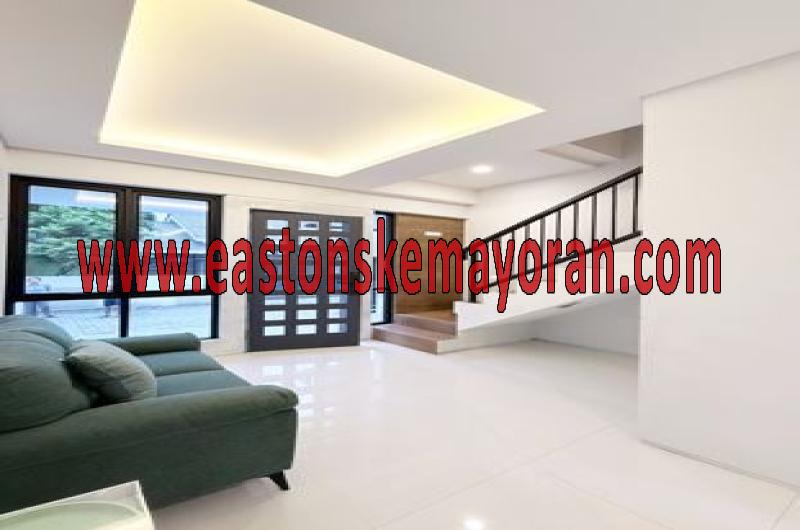 Dijual Rumah Karang Tengah (Lb.185m2)