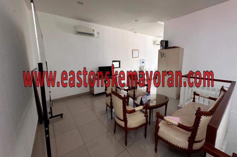 Dijual Gedung Koja