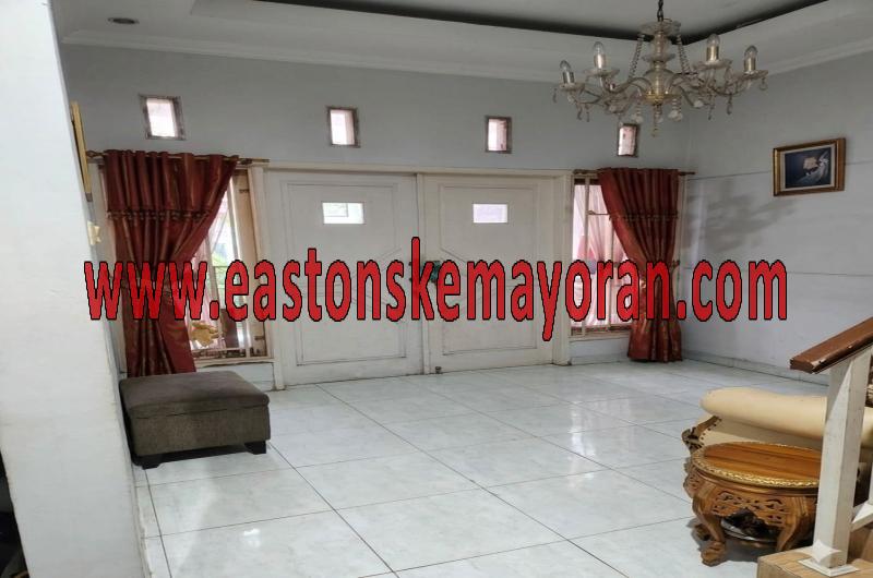 Dijual Rumah Duren Sawit (Lt.100m2)